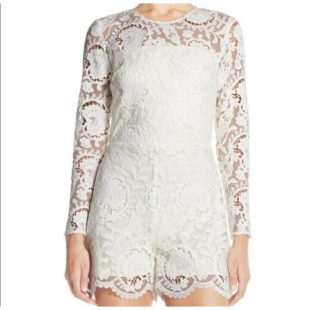 adelyn rea Ivory White Lace Romper Jumpsuit Long Sleeve Dress Size Small